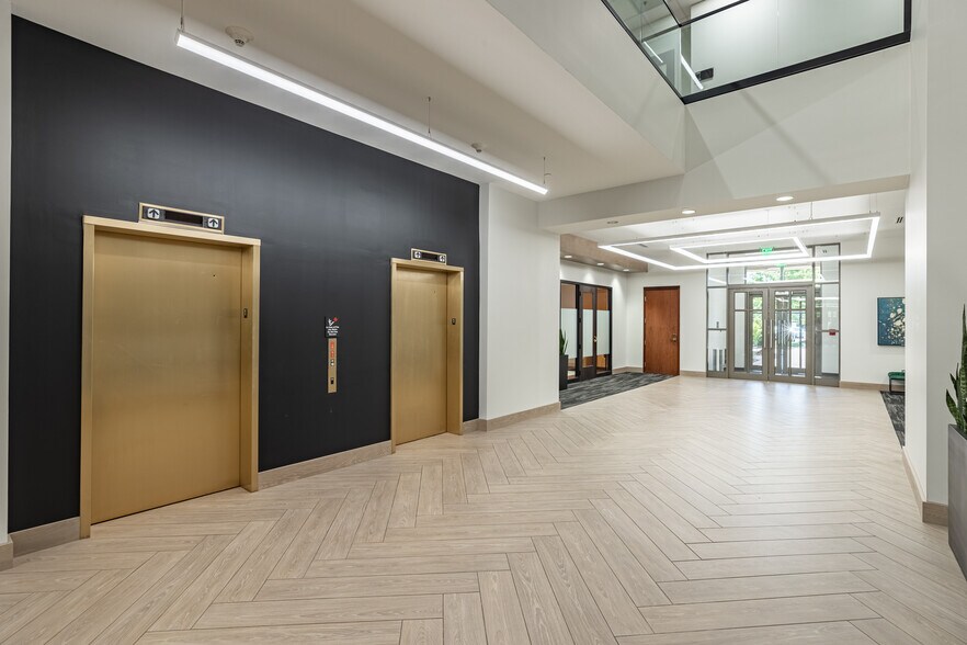 More Photos Of 4480 Cox Rd, Glen Allen Office For Lease