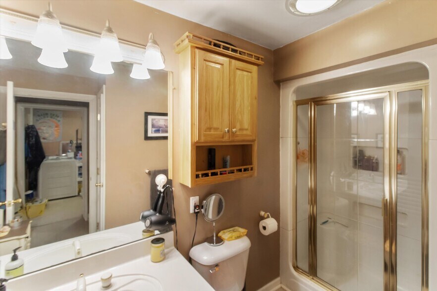 More Photos Of 28080 Waltz Rd, New Boston Restaurant For Sale