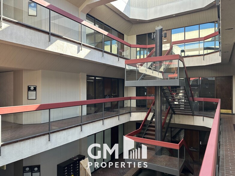 More Photos Of 333 W Broadway, Long Beach Medical For Lease