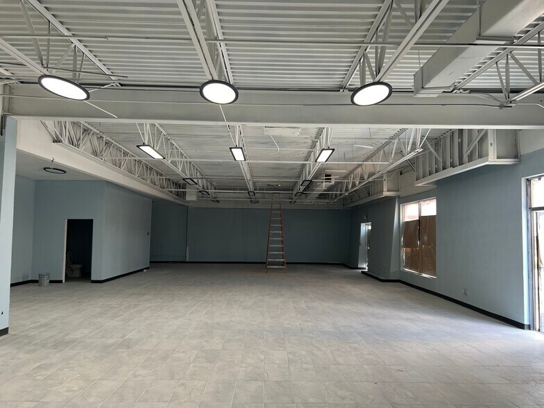 More Photos Of 1430 Bessemer Dr, El Paso Warehouse For Lease