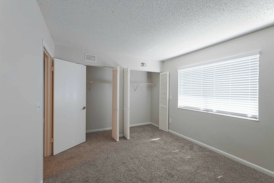 More Photos Of 150 E University Blvd, Melbourne Apartments For Sale