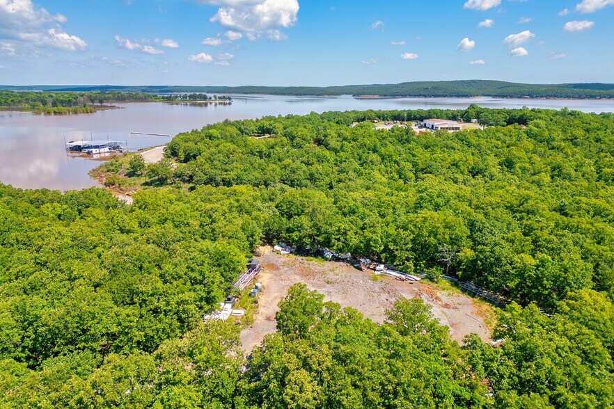 More Photos Of 3501 Westport Marina Rd, Cleveland Specialty For Sale