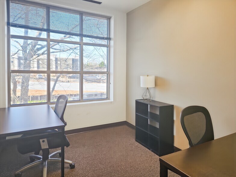 More Photos Of 320 W Lanier Ave, Fayetteville Coworking Space