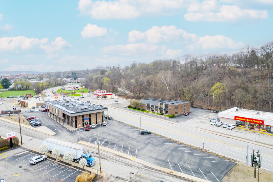 More Photos Of 346 Freeport Rd, New Kensington Medical For Lease