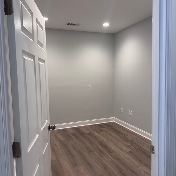 More Photos Of 452 Browns Cove Rd, Ridgeland Flex For Sale