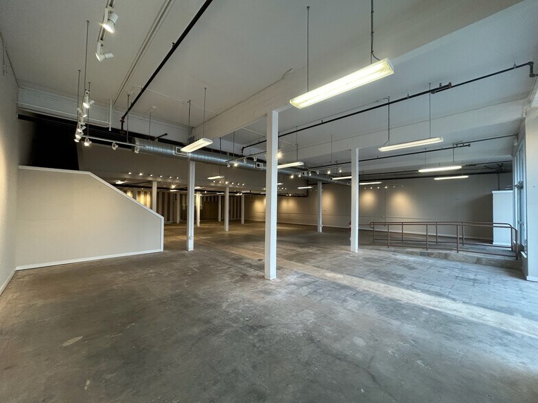 More Photos Of 25 43rd Ave, San Mateo Storefront For Lease