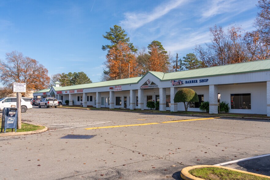 More Photos Of 3801 Camden Rd, Pine Bluff Storefront For Sale