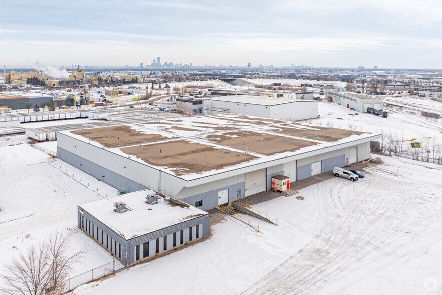 More Photos Of 16011 128 Av NW, Edmonton Warehouse For Lease