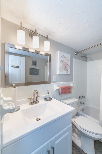 More Photos Of 495 Nelson Dr, Newport News Apartments For Sale