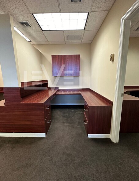 More Photos Of 2455 E Sunrise Blvd, Fort Lauderdale Loft Creative Space For Sale