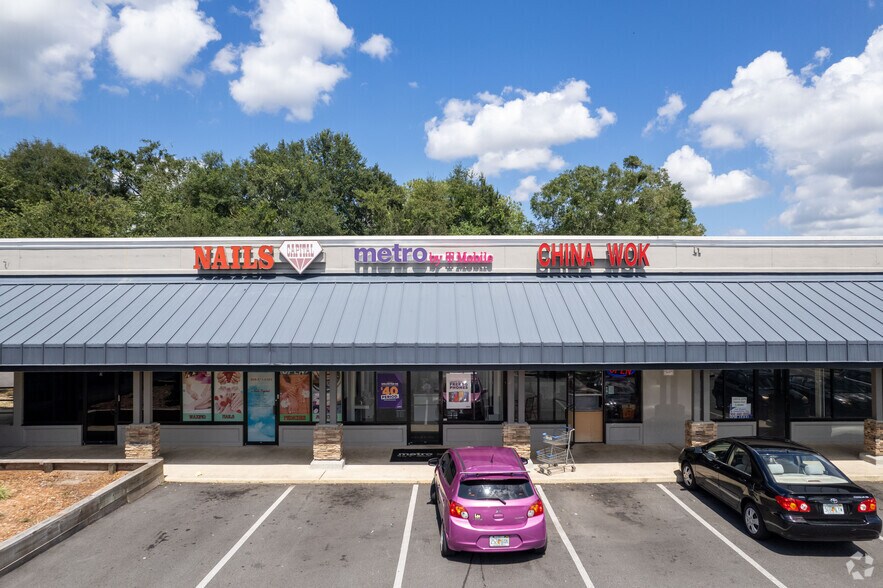 More Photos Of 6855 Wilson Blvd, Jacksonville Unknown For Lease