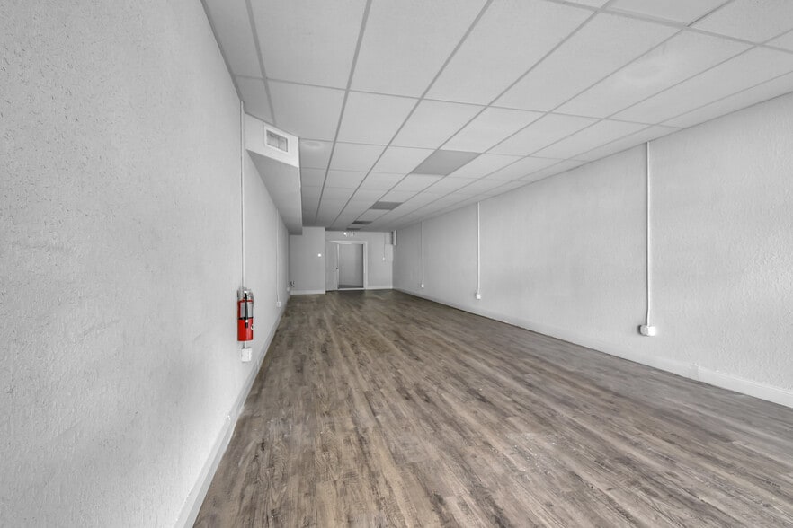 More Photos Of 5798-5816 St Augustine Rd, Jacksonville Unknown For Lease