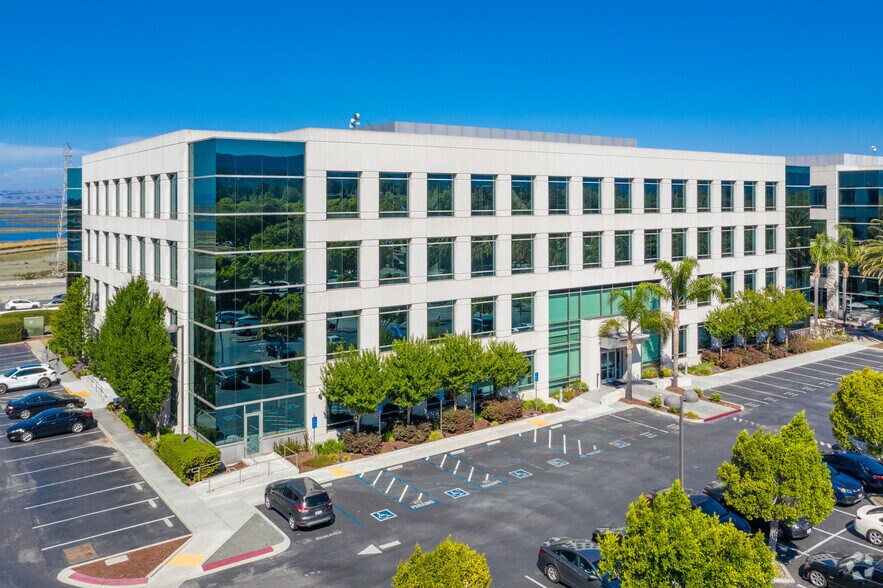 Primary Photo Of 2 Circle Star Way, San Carlos Office For Lease