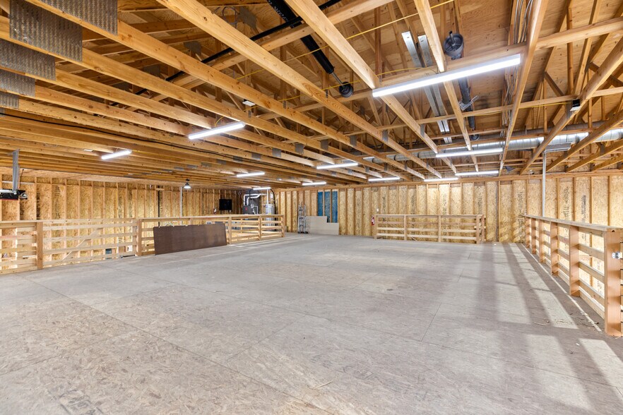 More Photos Of 115 W Wyoming St, Kalispell Warehouse For Lease