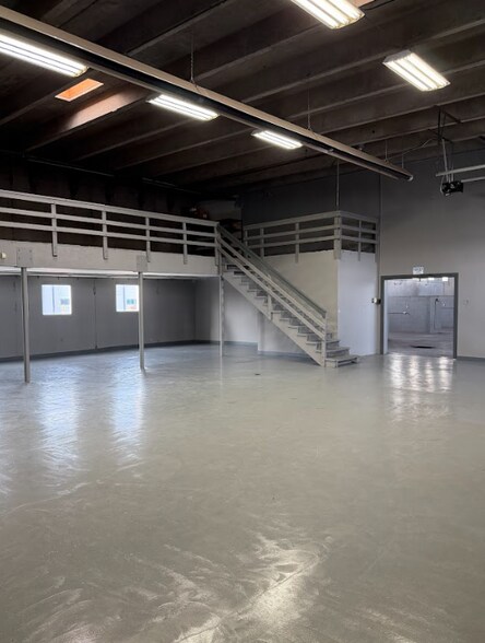 More Photos Of 950 W 2100 S, Salt Lake City Auto Repair For Lease