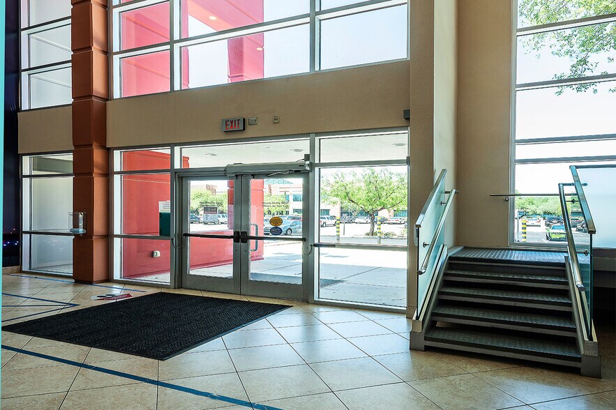 More Photos Of 3360 E Hemisphere Loop, Tucson Office For Sale