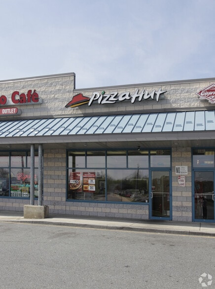 More Photos Of 1800 Pulaski Hwy, Bear Unknown For Lease