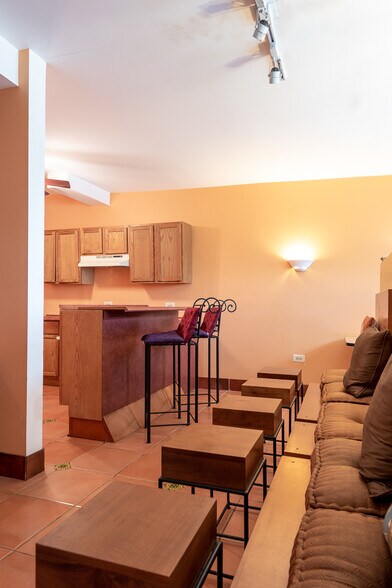 More Photos Of 2150 W 95th St, Chicago Storefront Retail Office For Sale