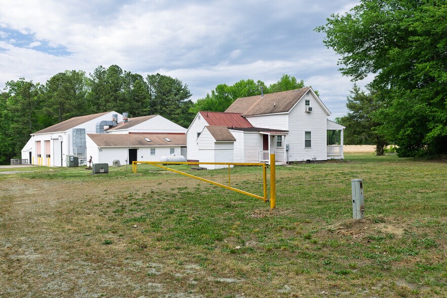 More Photos Of 26495 Christanna Hwy, Alberta Land For Sale