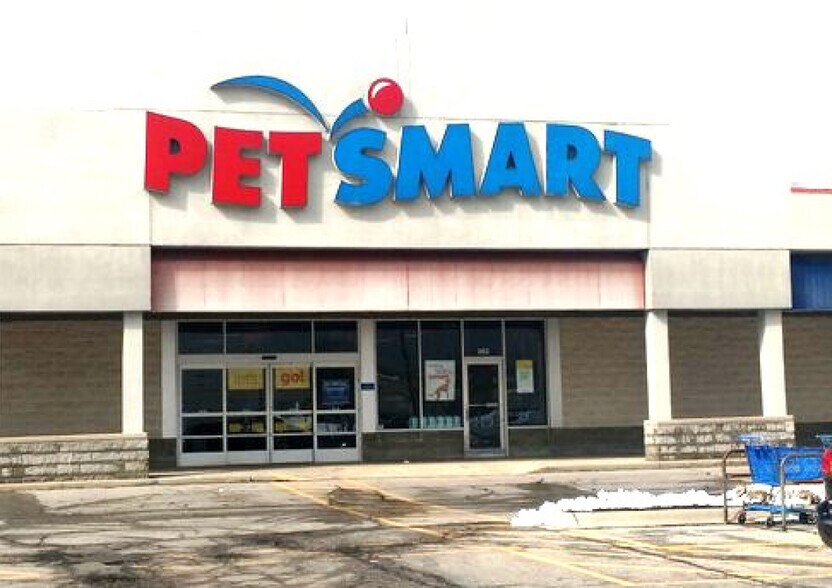 More Photos Of 263 Midway Blvd, Elyria Unknown For Lease