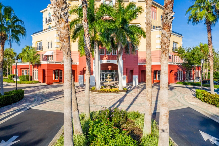 More Photos Of 9045 Strada Stell Ct, Naples Office For Lease