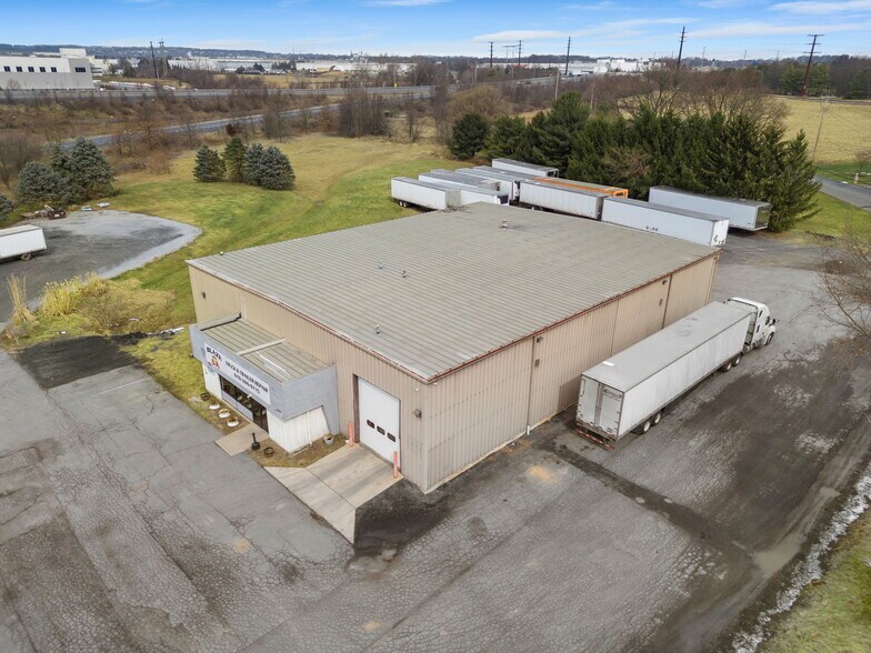 More Photos Of 859 Trexlertown Rd, Allentown Auto Repair For Sale