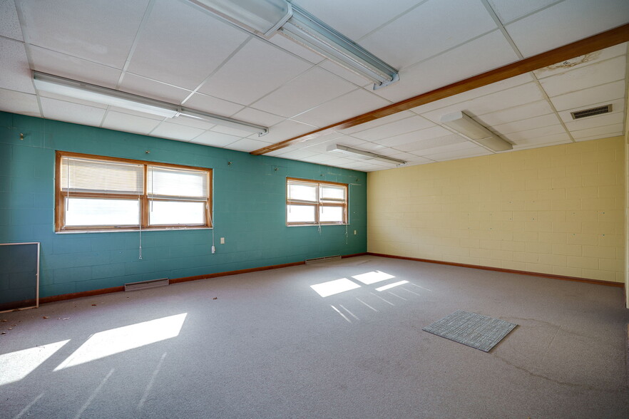 More Photos Of 531 W Ash St, Piqua Religious Facility For Sale