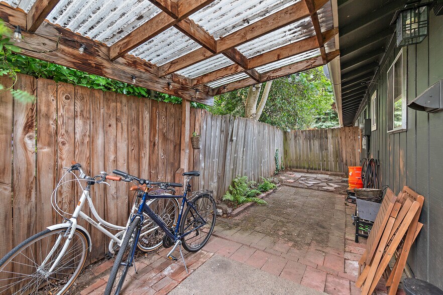 More Photos Of 816-818 SE Nehalem St, Portland Manufactured Housing Mobile Home Park For Sale