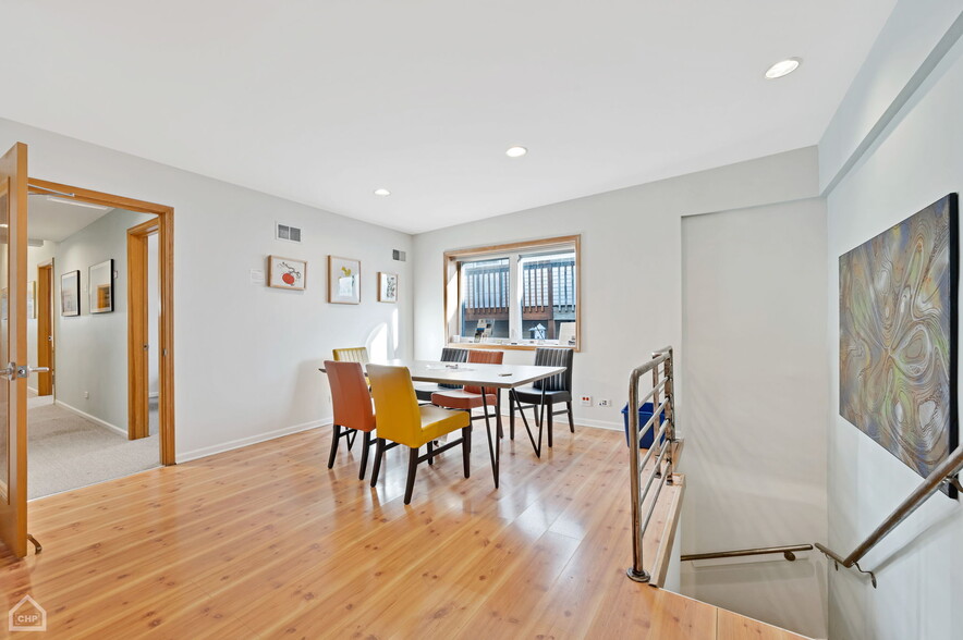 More Photos Of 1407 W Chicago Ave, Chicago Office For Lease