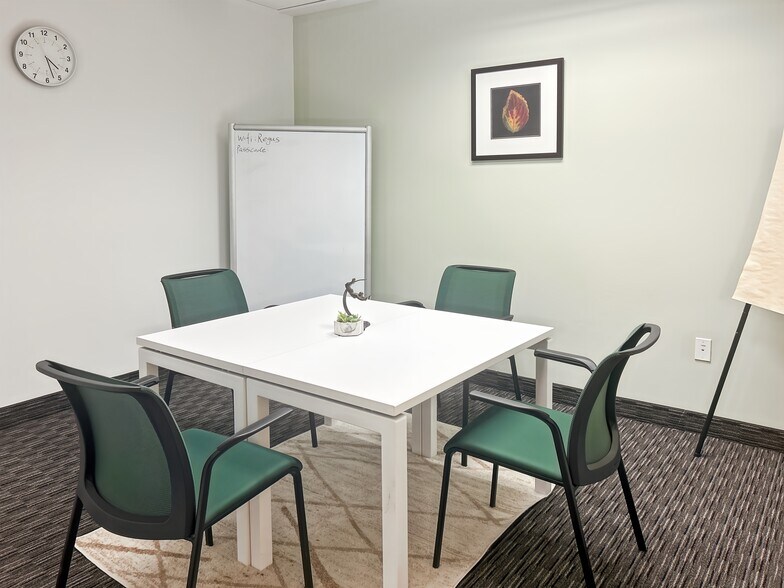 More Photos Of 1959 Upper Water St, Halifax Coworking Space