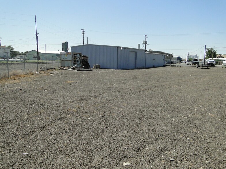 More Photos Of 1012 N 9th Ave, Walla Walla Manufacturing For Sale