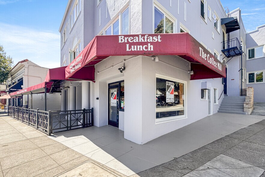 More Photos Of 3363 Grand Ave, Oakland Storefront Retail Residential For Lease