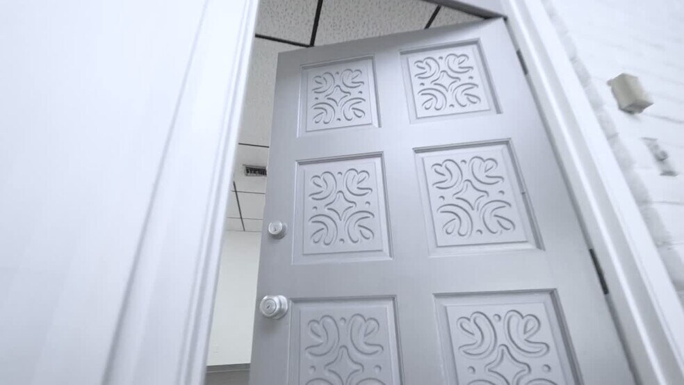 Primary Photo Of 1401 Montana Ave, El Paso Office For Lease