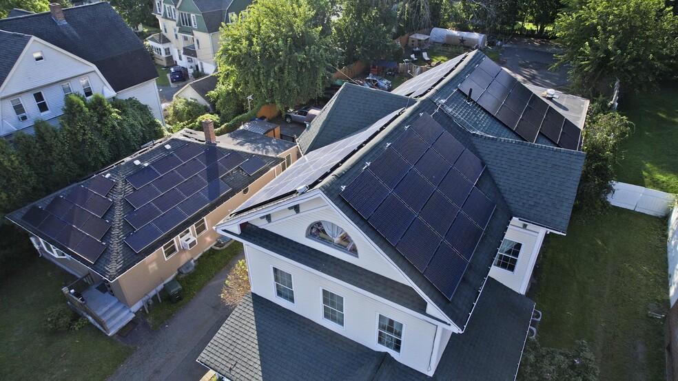 More Photos Of 18 Springfield St, Springfield Hospitality For Sale