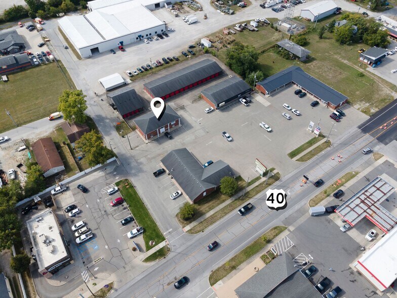 More Photos Of 1105 W Main St, Greenfield Office For Sale