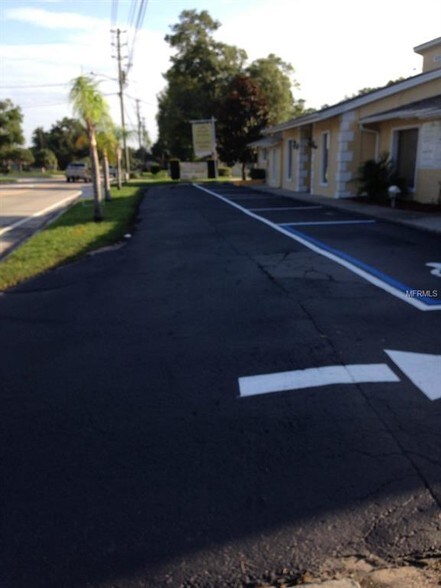 More Photos Of 407 Lake Howell Rd, Maitland Medical For Sale