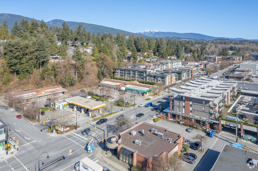 More Photos Of 1192 Marine Dr, North Vancouver District Storefront For Lease