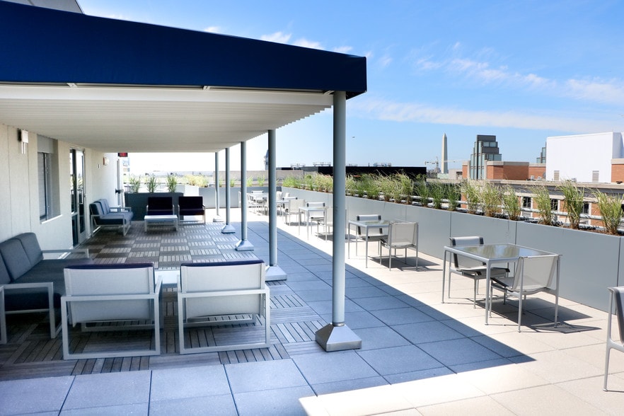 More Photos Of 901 New York Ave NW, Washington Office For Sale