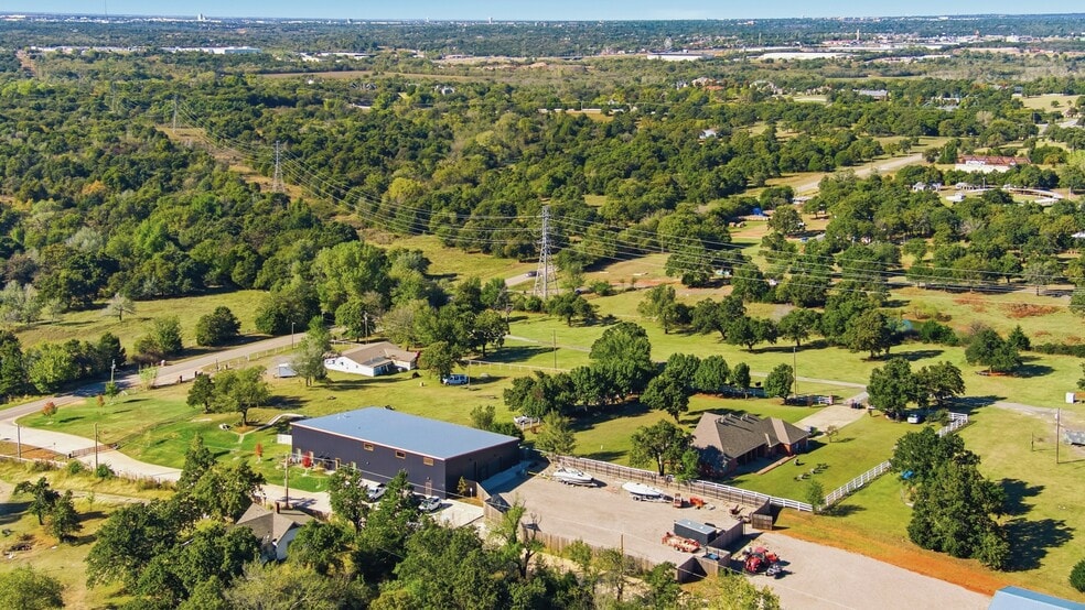 More Photos Of 8524 N Sooner Rd, Oklahoma City Industrial For Lease