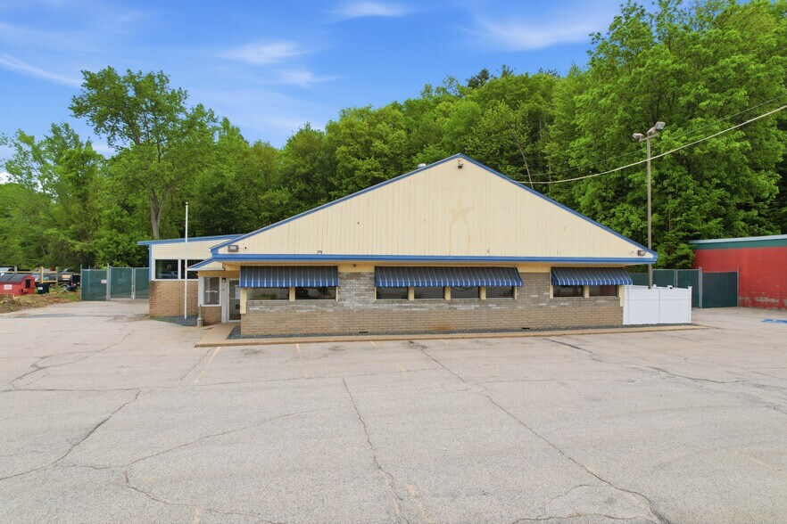 More Photos Of 25 Manchester St, Concord General Retail For Lease