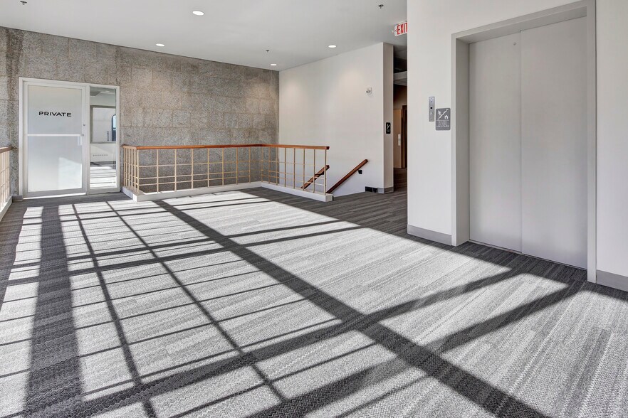 More Photos Of 717 W St Germain St, Saint Cloud Office For Sale