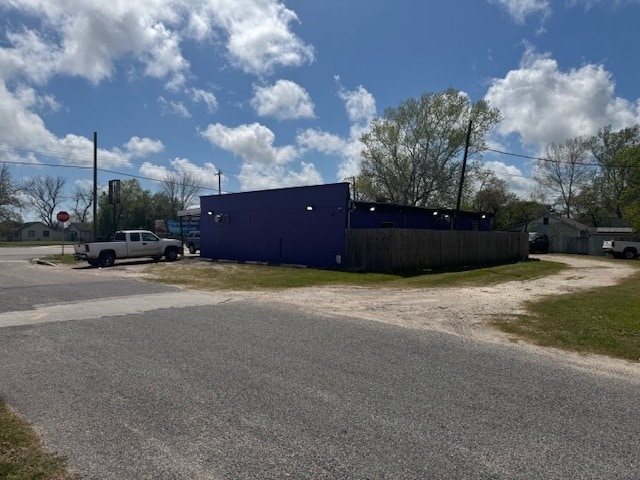 More Photos Of 1002 Main St, La Marque Flex For Sale