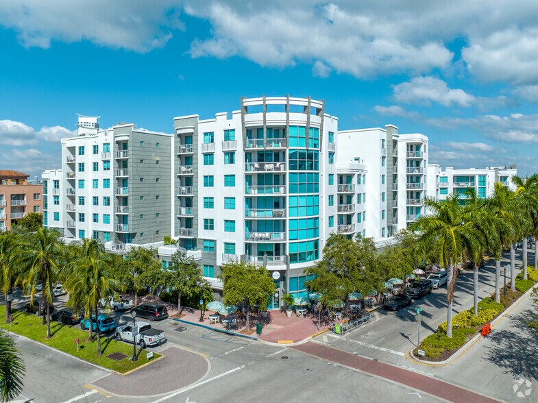 More Photos Of 110 Washington Ave, Miami Beach Apartments For Lease