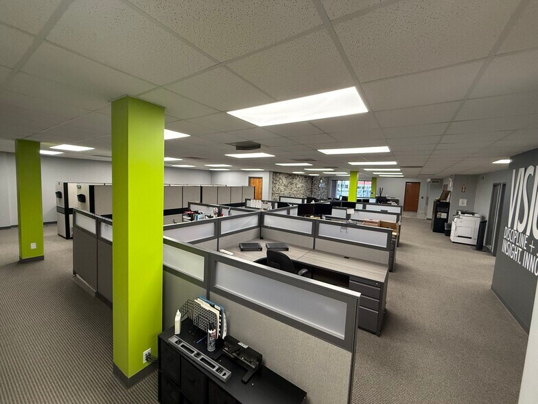 More Photos Of 255 NW Blue Pky, Lee's Summit Office For Lease