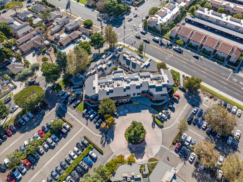 More Photos Of 705 W La Veta Ave, Orange Medical For Lease