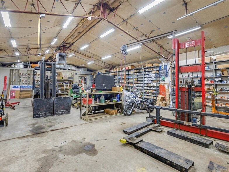 More Photos Of 4554 Il Route 173, Poplar Grove General Retail For Sale