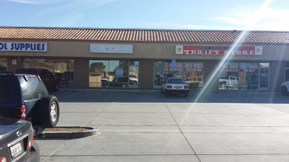 More Photos Of 12053 Mariposa Rd, Hesperia Freestanding For Lease