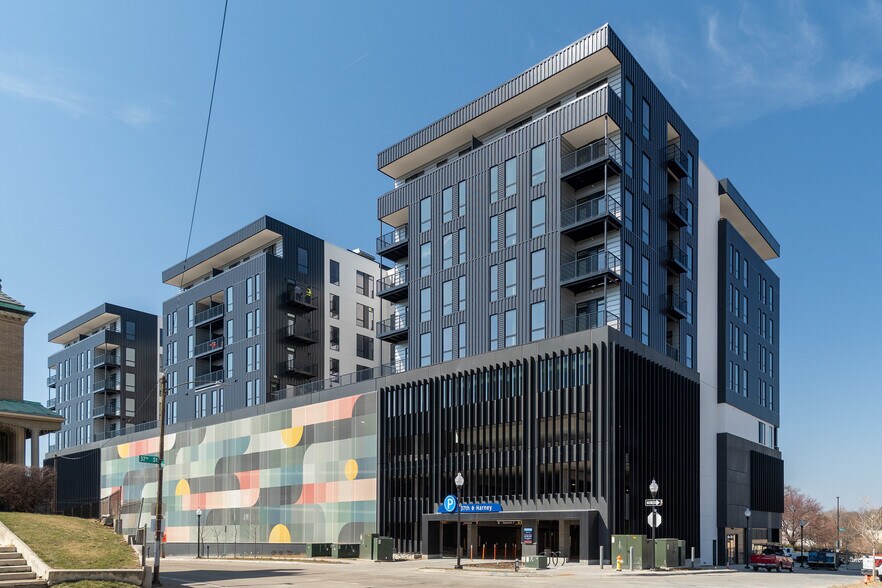 More Photos Of 3710 Harney St, Omaha Apartments For Lease