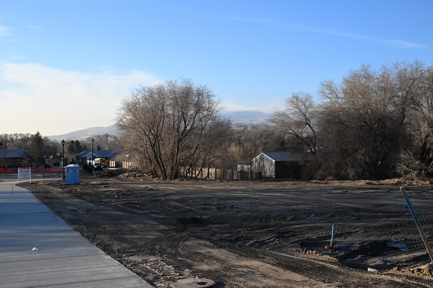 More Photos Of 13836 S 1780 W, Riverton Unknown For Lease