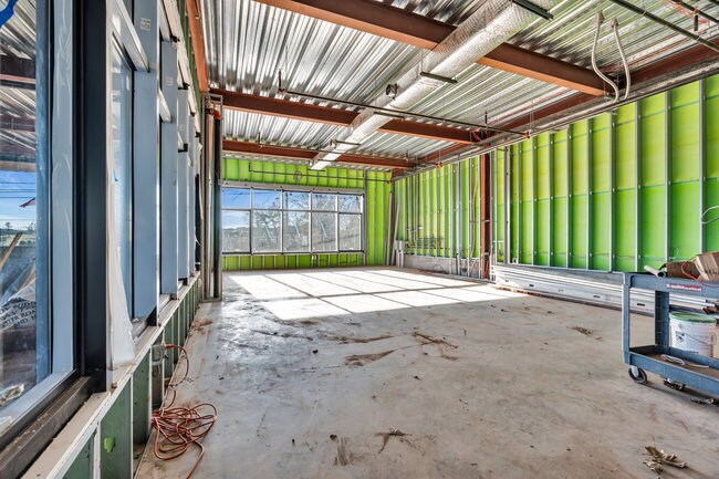 More Photos Of 374 Green St, Woodbridge Coworking Space